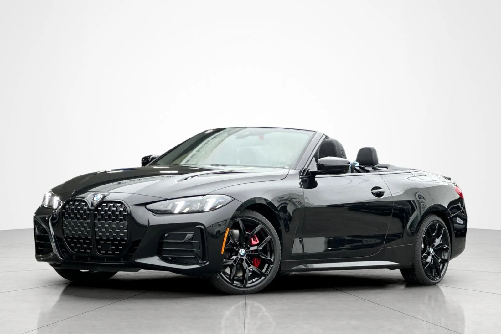 2026 BMW 4 Series 430i Convertible's photo