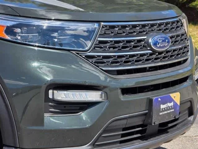 Used 2022 Forged Green Metallic Ford XLT image 13