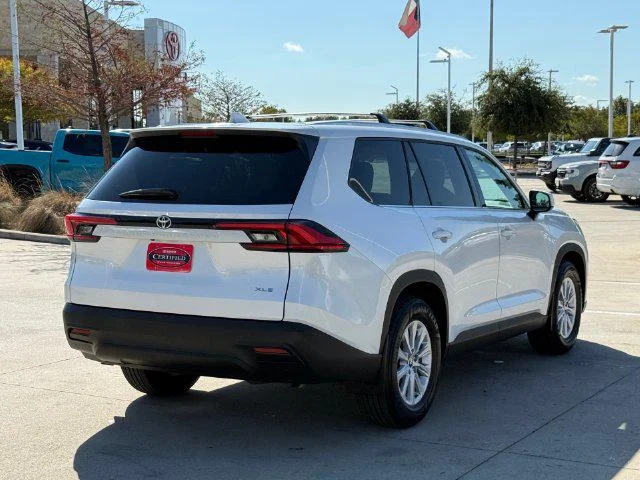 Certified Used 2024 WIND CHILL PEARL Toyota XLE image 37