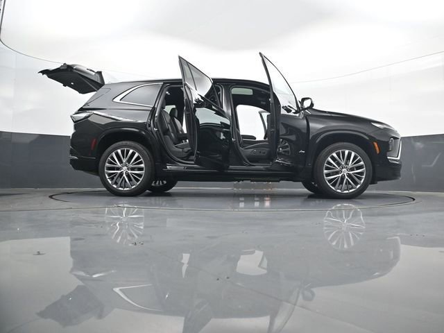New 2026 Ebony Twilight Metallic Buick Avenir image 34