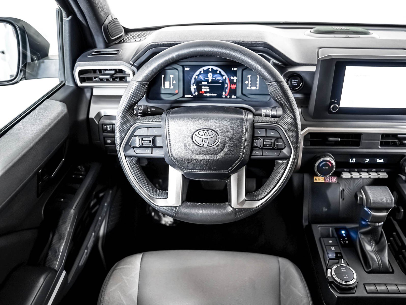 Used 2024 Ice Cap Toyota  image 14