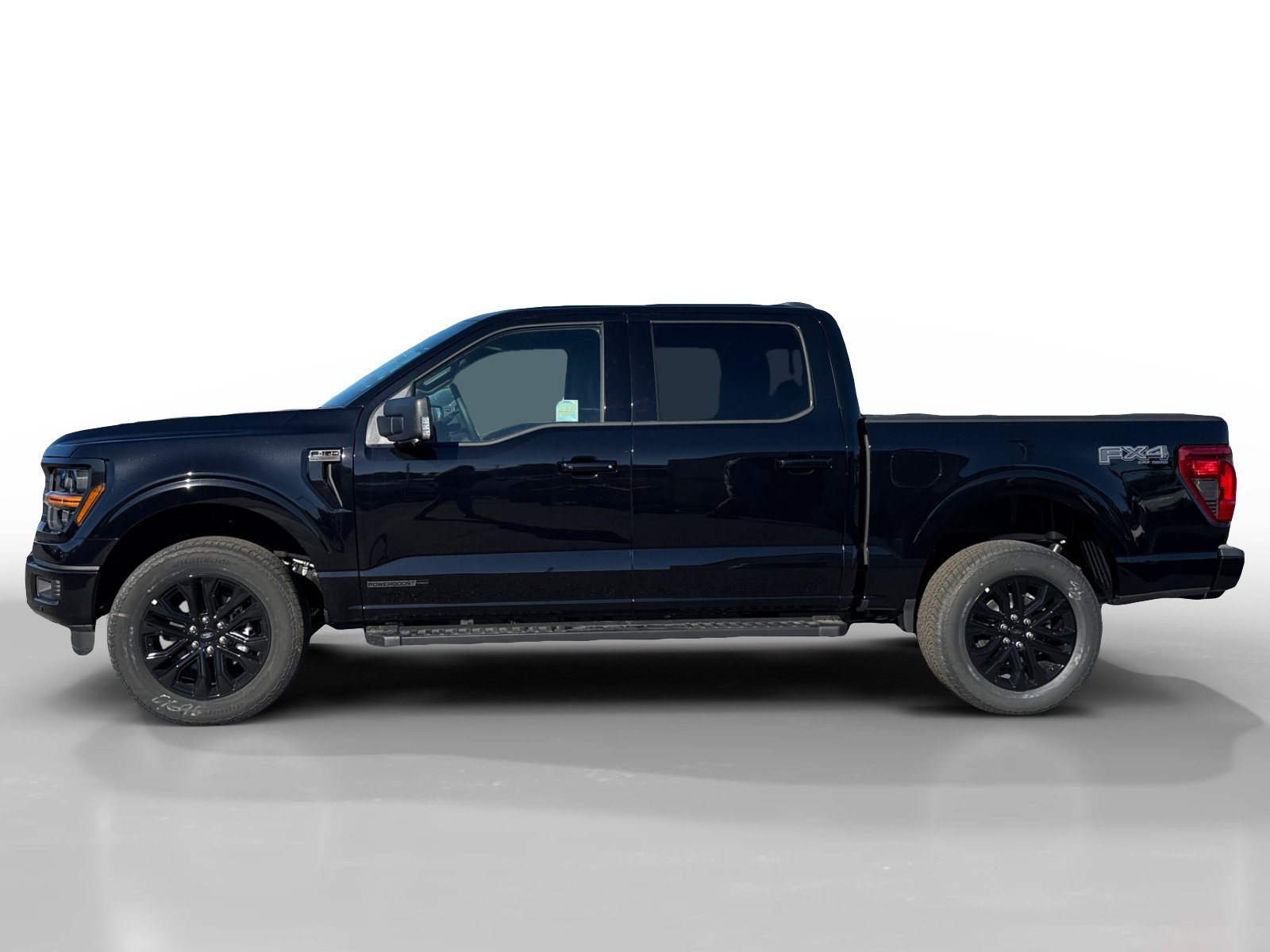 New 2026 Agate Black Metallic Ford XLT image 2