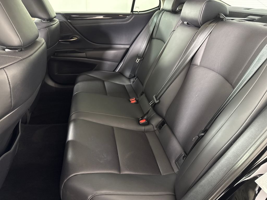 Used 2019 Black Lexus 350 image 13