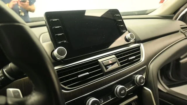 Certified Used 2021 Gray Pearl Honda Touring image 15