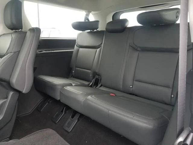 New 2026 Star White Metallic Tri-Coat Ford MAX Active image 46
