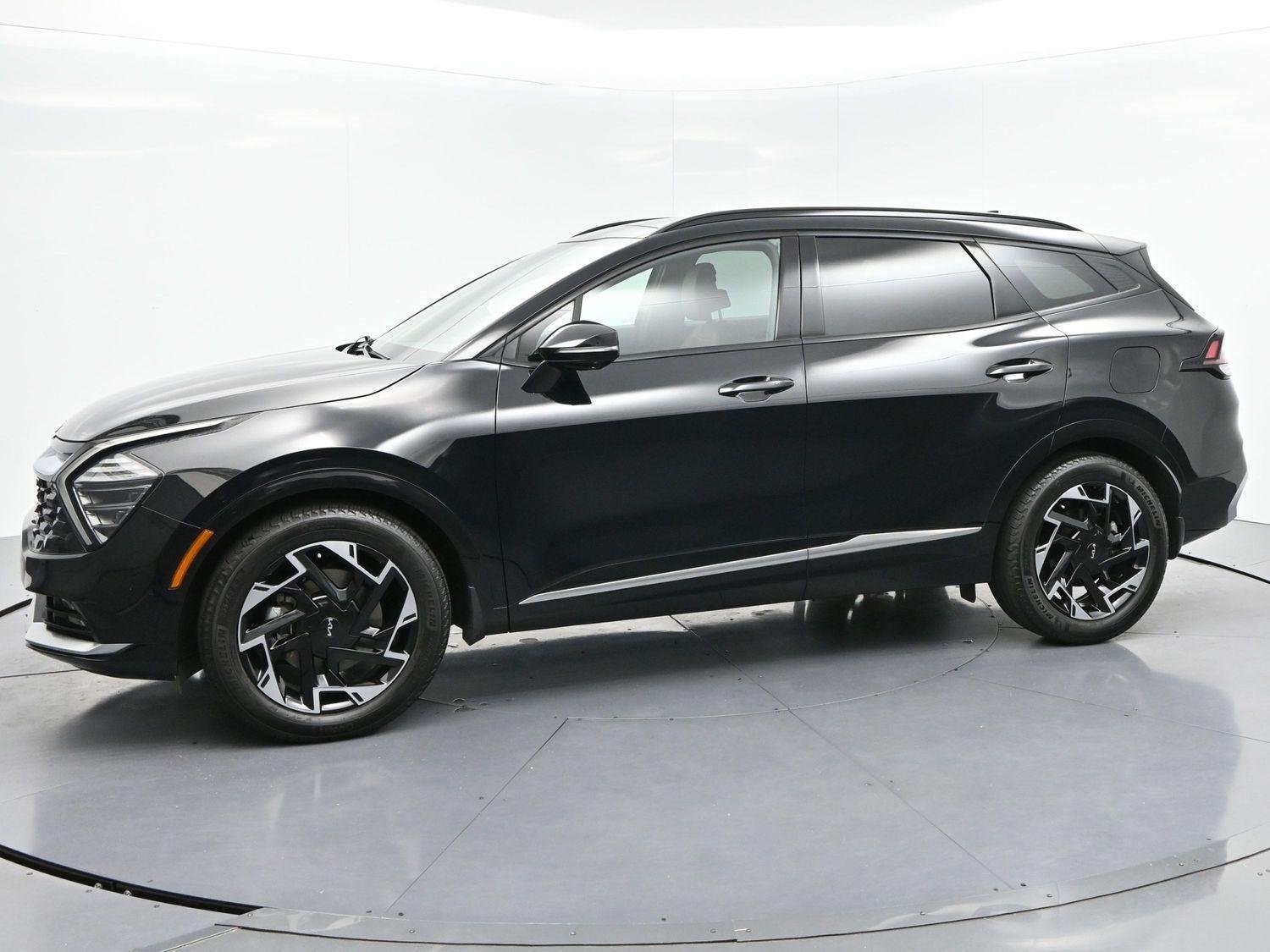 Used 2024 Ebony Black Kia SX-Prestige image 4