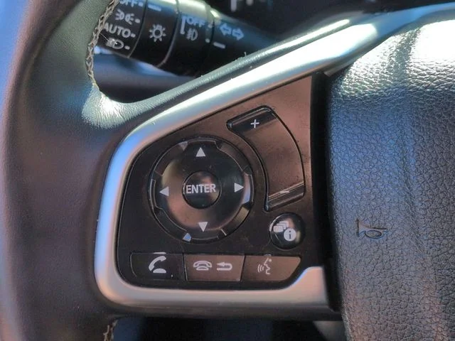 Used 2020 White Honda EX-L image 18