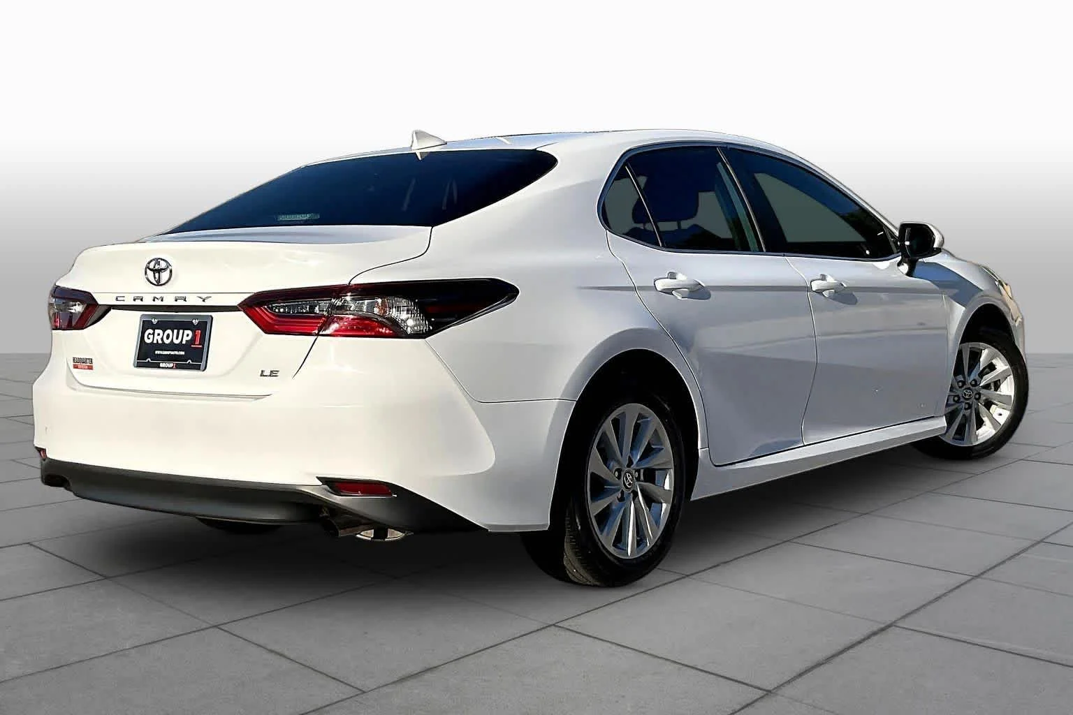 Used 2024 Ice Cap Toyota LE image 13