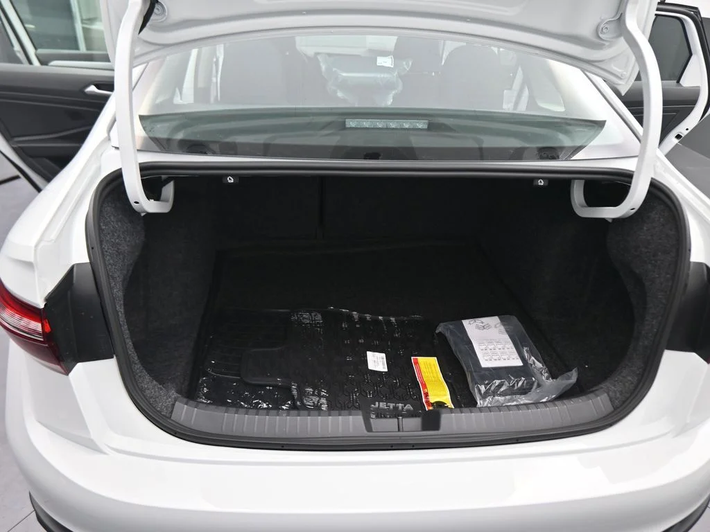 New 2026  Volkswagen 1.5T S image 41