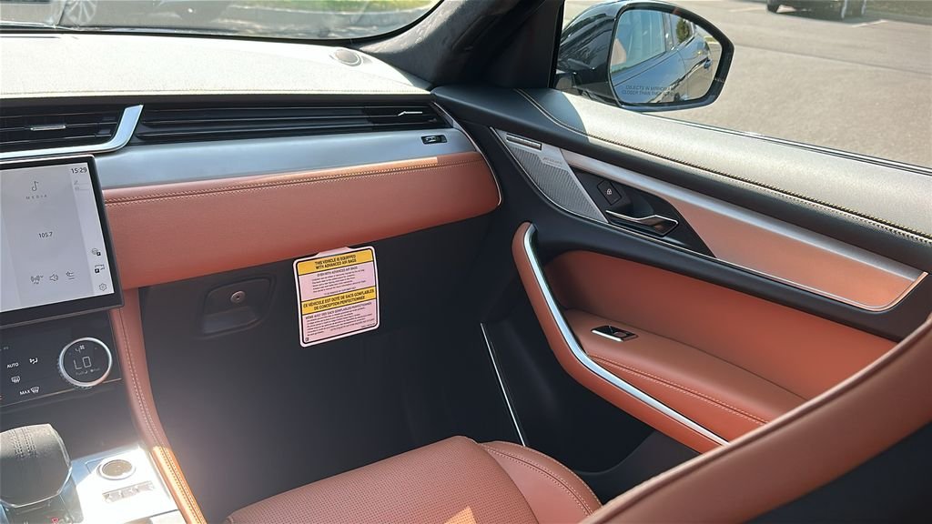 2026 Jaguar F-Pace R-Dynamic S - Photo 27