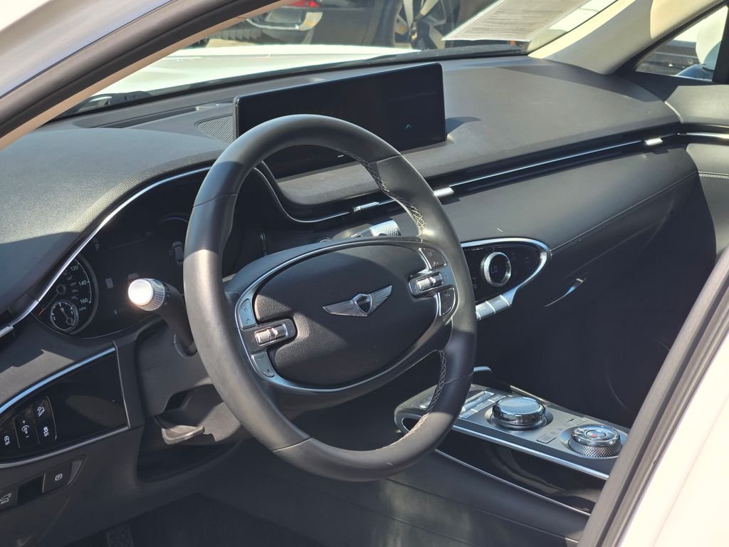 2025 GENESIS GV70 Standard - Photo 33