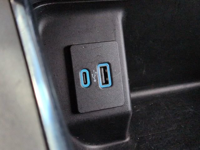 Used 2024 White Ford XLT image 22
