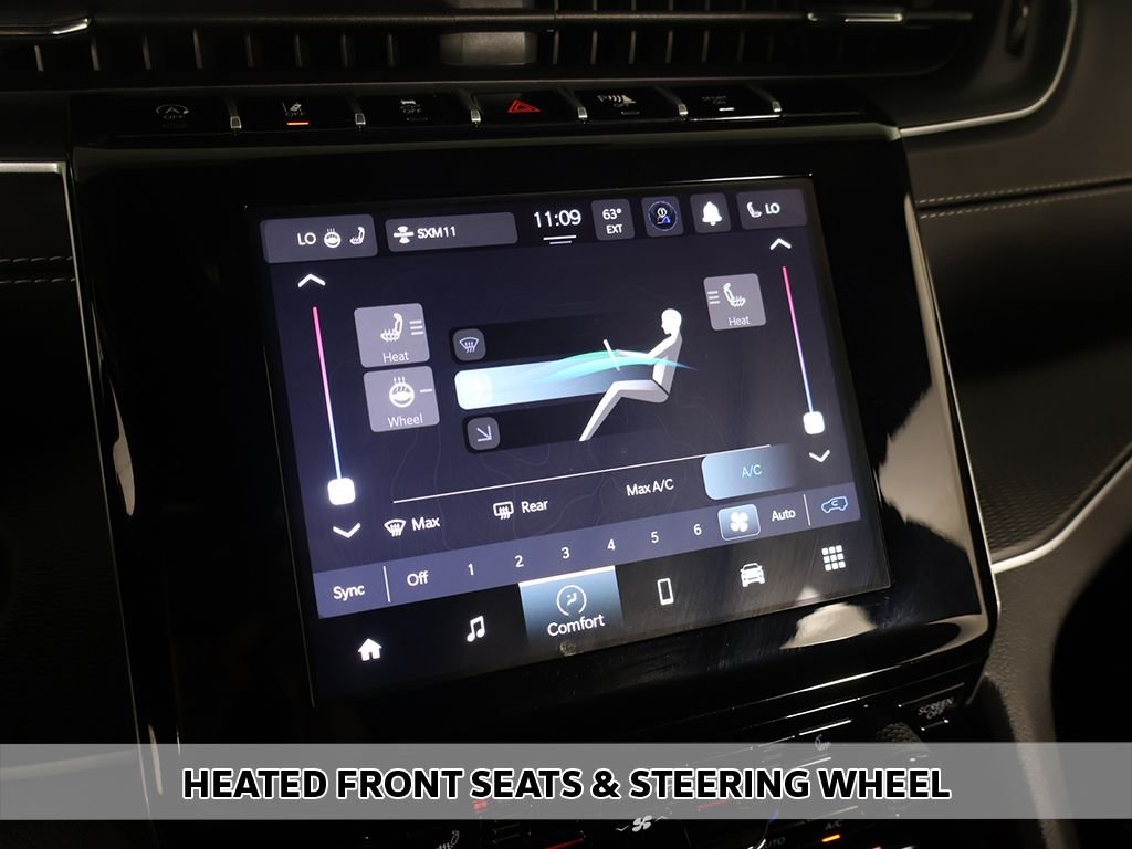 Used 2024 Gray Jeep Altitude X image 6