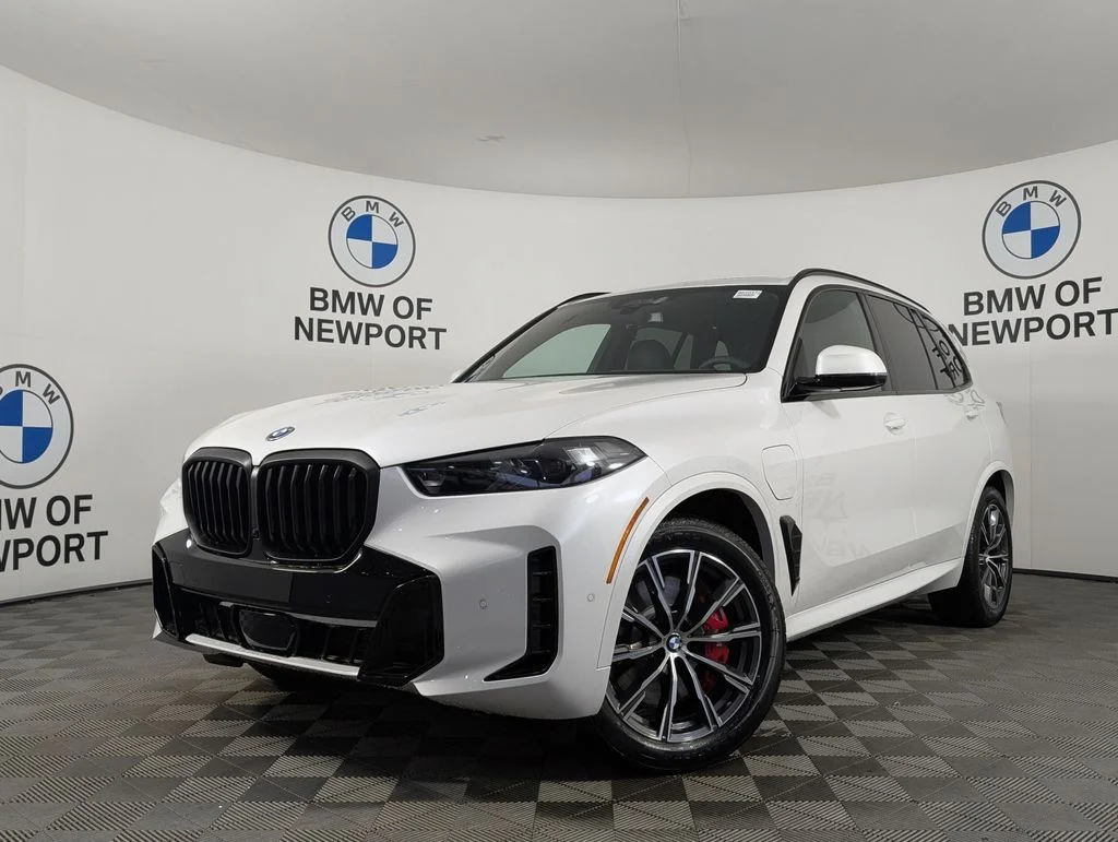 2026 BMW X5 xDrive50e's photo