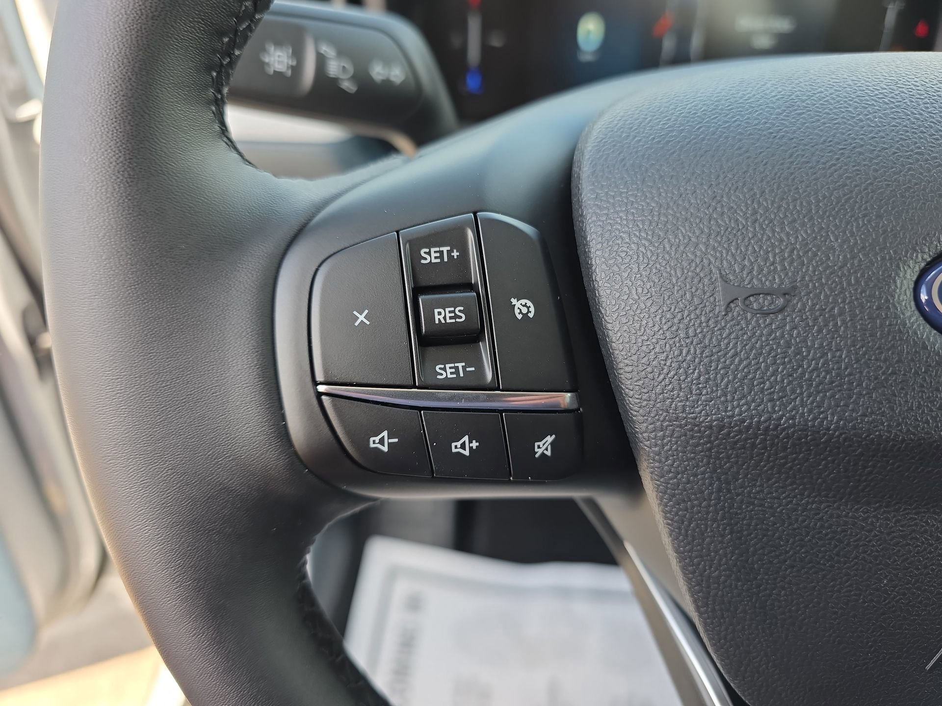 2025 Ford Maverick XLT - Photo 50