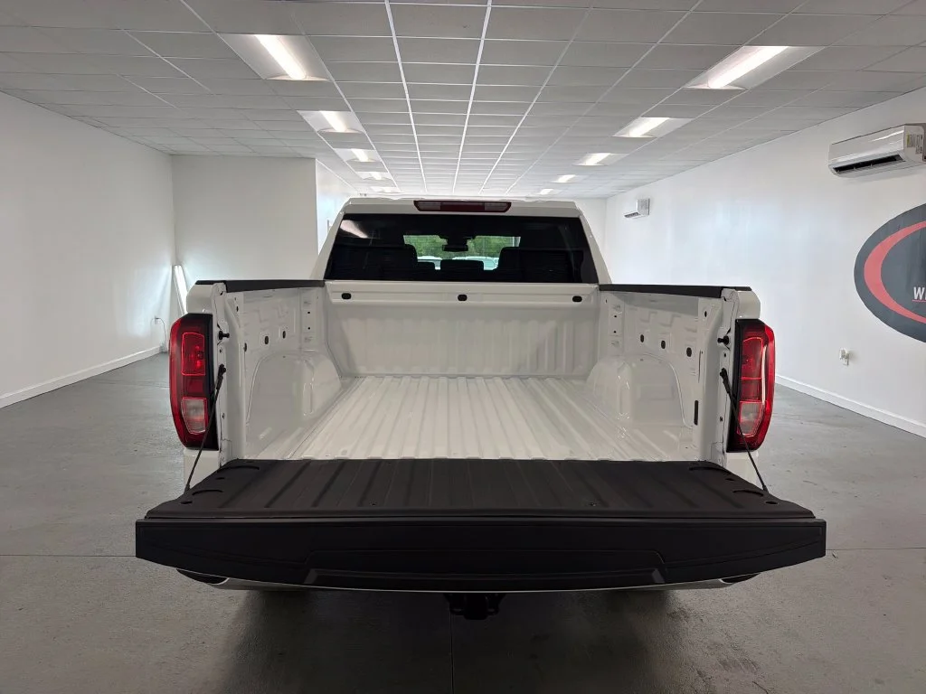 New 2026 Summit White GMC Pro image 8