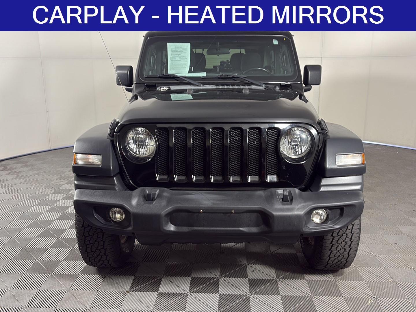 Used 2020 Black Clearcoat Jeep Sport S image 4