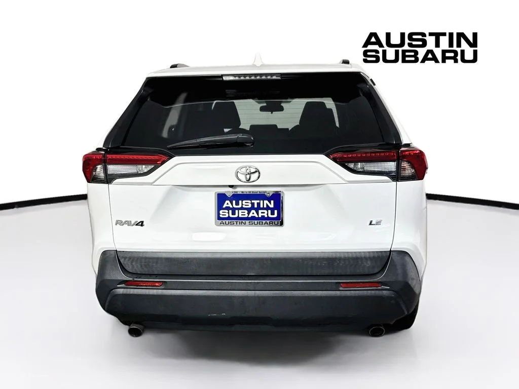 Used 2020 White Toyota LE image 6