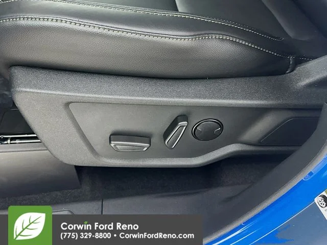New 2026 Velocity Blue Metallic Ford Badlands image 21