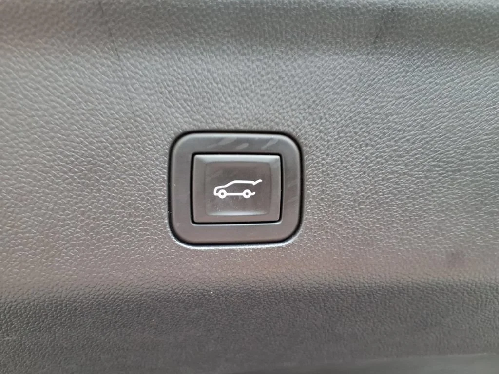 Certified Used 2023 Summit White Chevrolet RST image 32