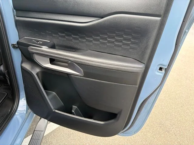 Used 2024 Gray Ford XLT image 12