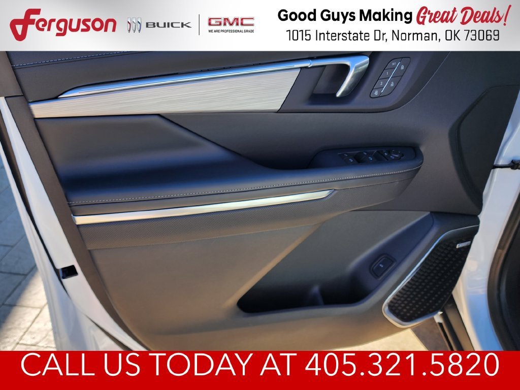 2027 Buick Enclave Preferred - Photo 13