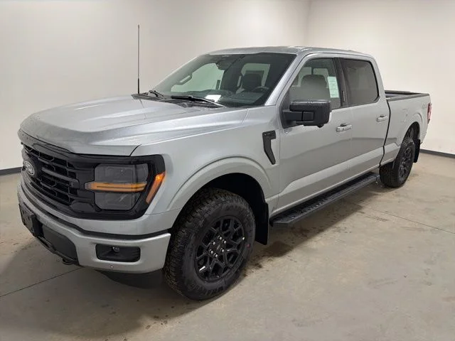 New 2026 Silver Ford XLT image 7
