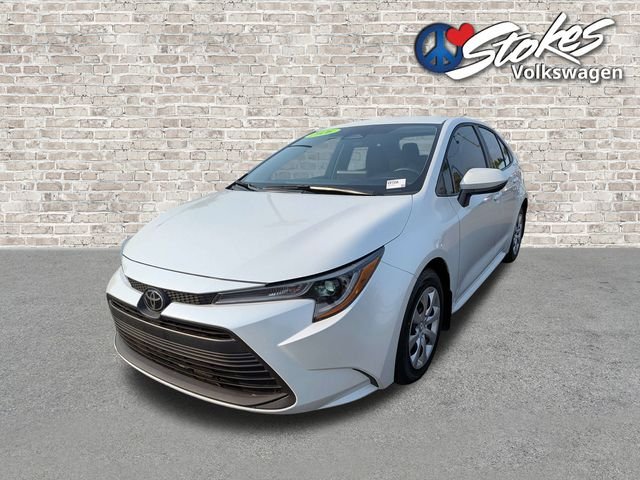 Used 2026 Beige Toyota LE image 8