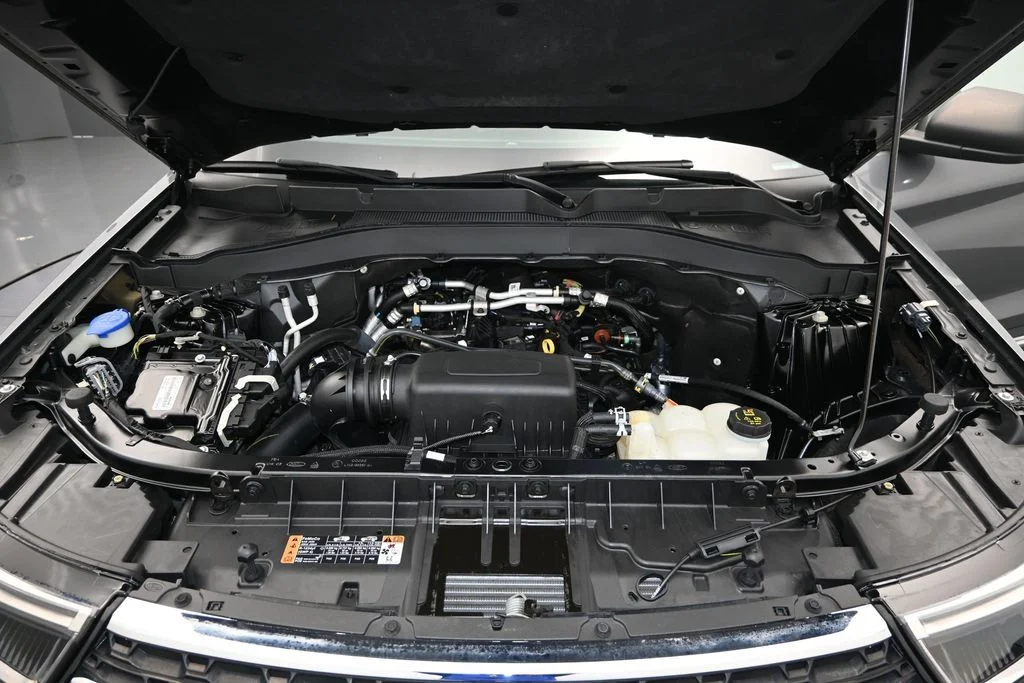 Used 2022 Carbonized Gray Metallic Ford XLT image 12