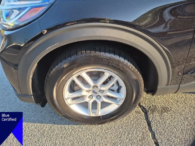Used 2025 Black Ford Active image 10
