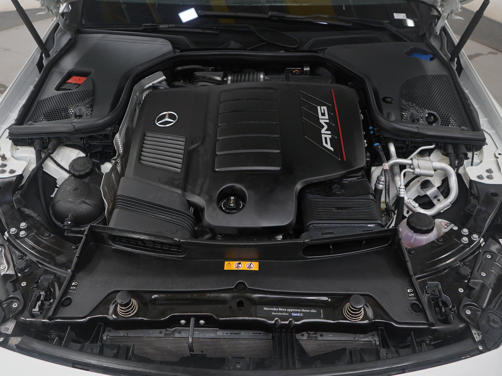 Used 2019 Polar White Mercedes-Benz Base image 36