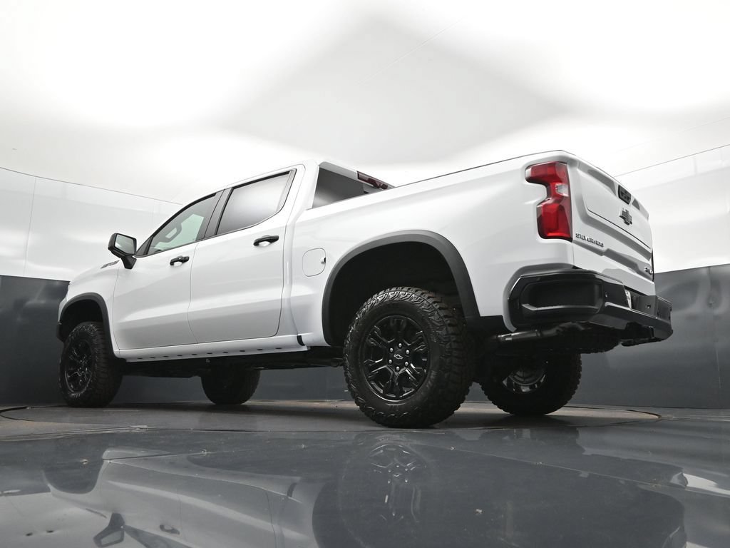 2026 Chevrolet Silverado 1500 ZR2 - Photo 42