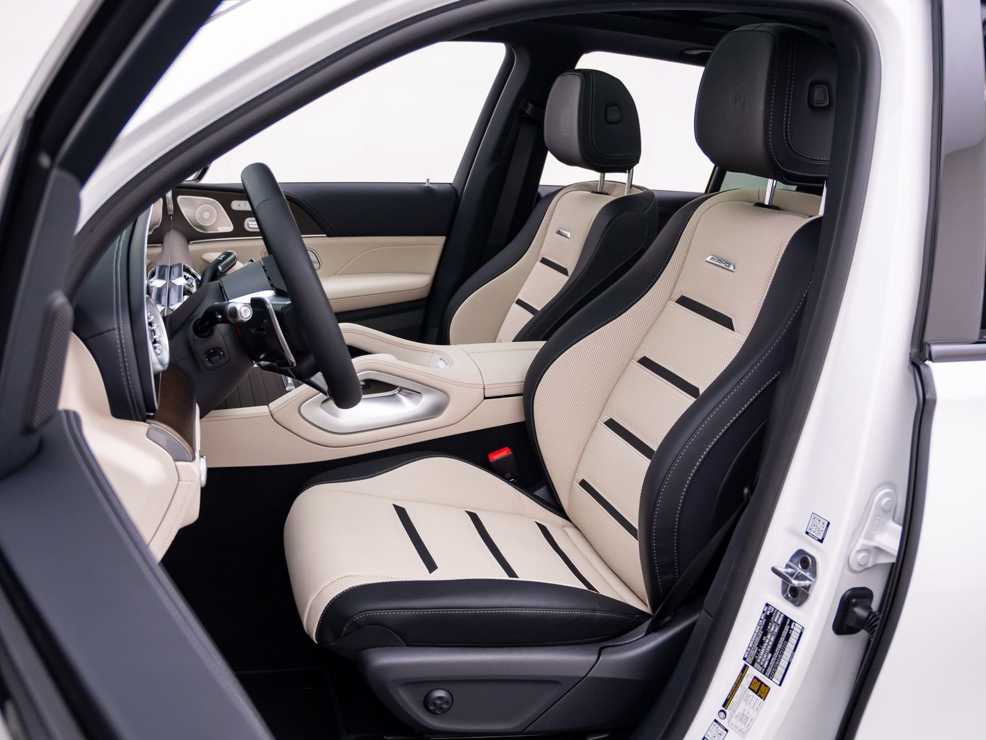 New 2027 White Mercedes-Benz  image 17