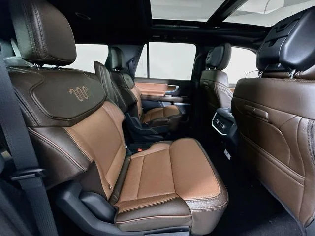 New 2027 Star White Metallic Tri-Coat Ford MAX King Ranch® image 65