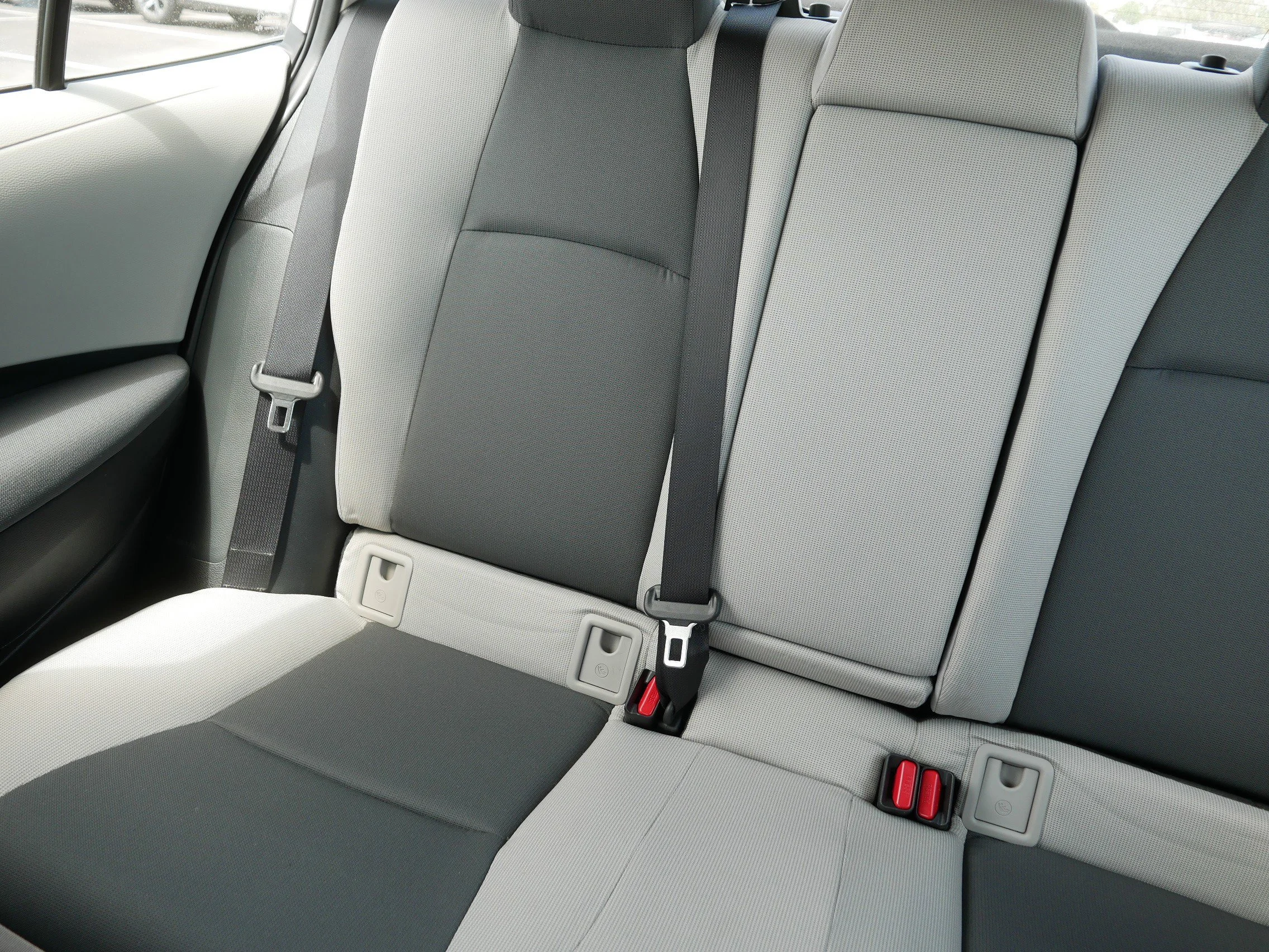 Used 2023 Ice Cap Toyota Hybrid LE image 12