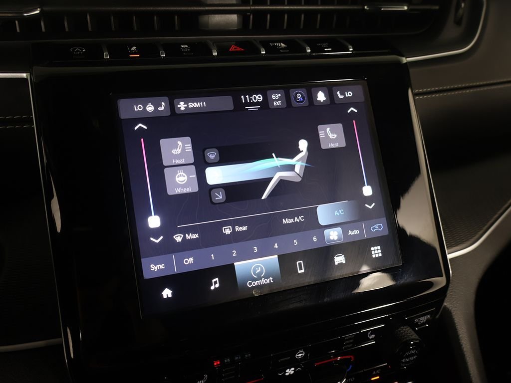 Used 2024 Gray Jeep Altitude X image 44