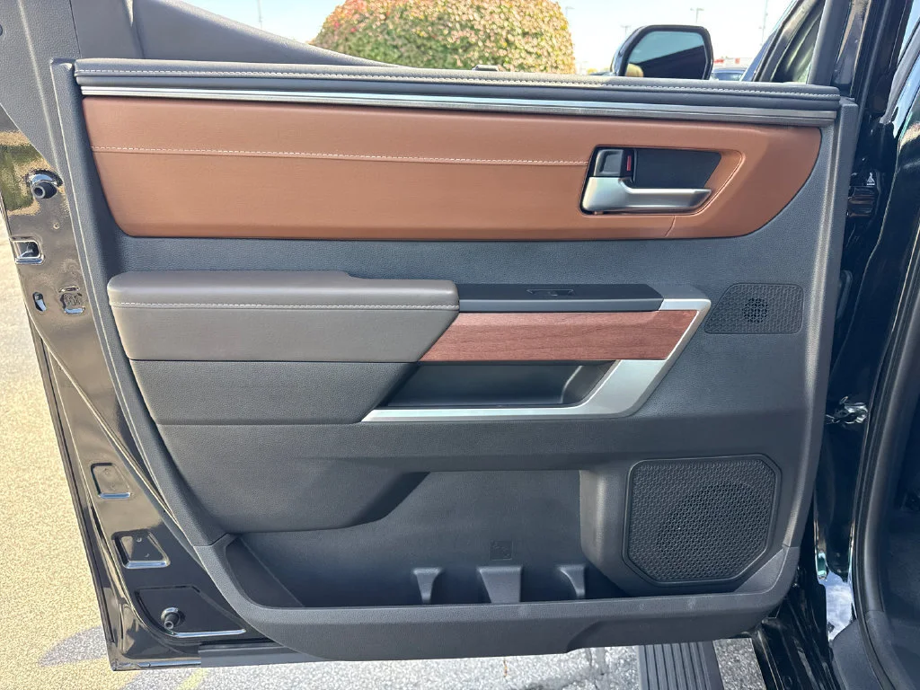 2025 Toyota Tundra 1794 Edition - Photo 28