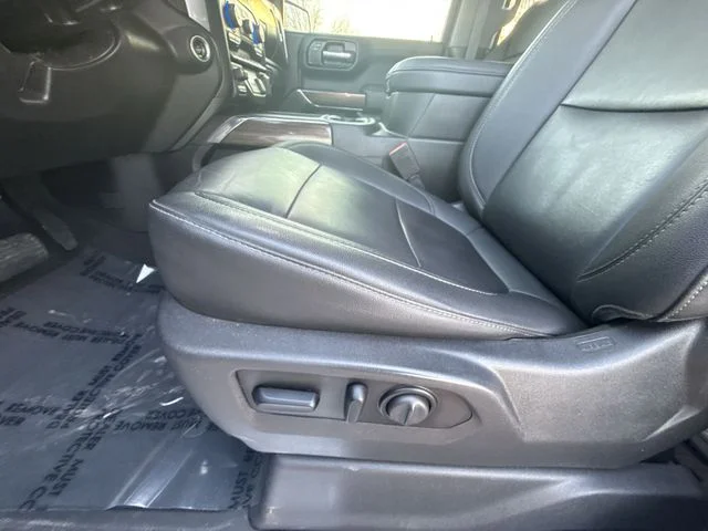 Used 2021 White Chevrolet LT Trail Boss image 12