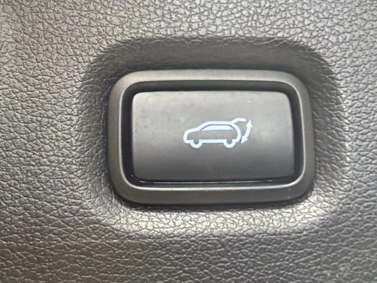 Used 2020 Gray Hyundai Limited image 21