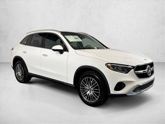 New 2026 Polar White Mercedes-Benz GLC 300 image 33