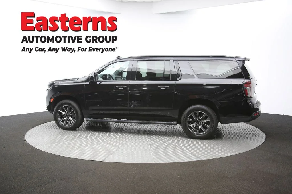 Used 2023 Black Chevrolet Z71 image 65
