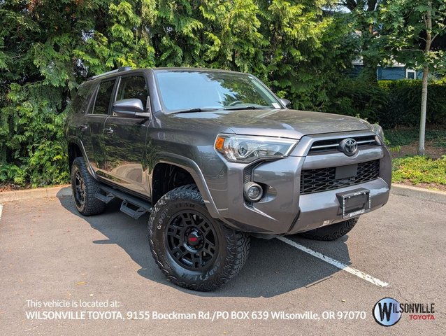 2023 Toyota 4Runner SR5