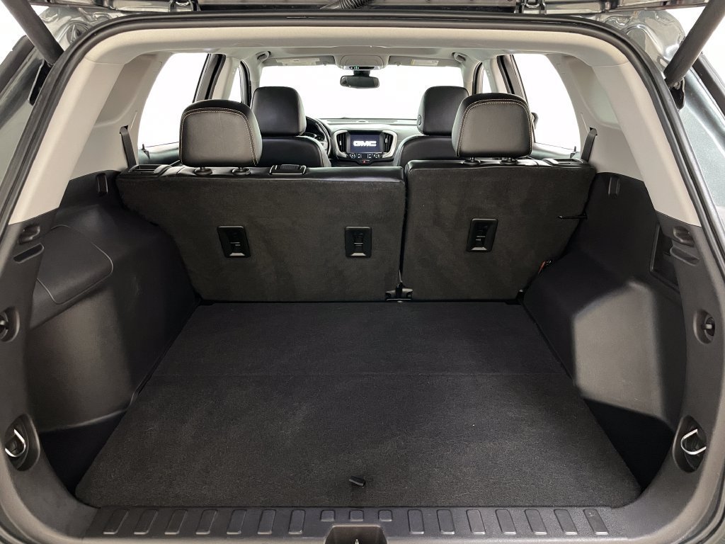 Used 2021 GRAPHITE GRAY METALLIC GMC SLT image 45
