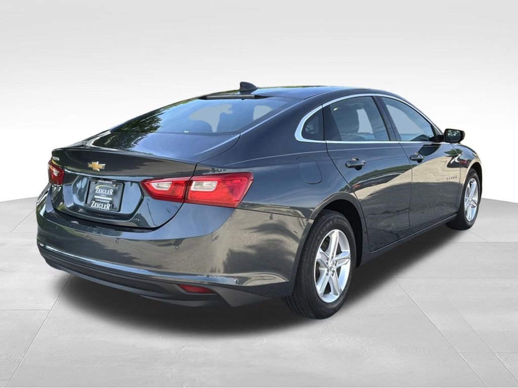 Used 2021 SHADOW GRAY METALLIC Chevrolet LS image 6