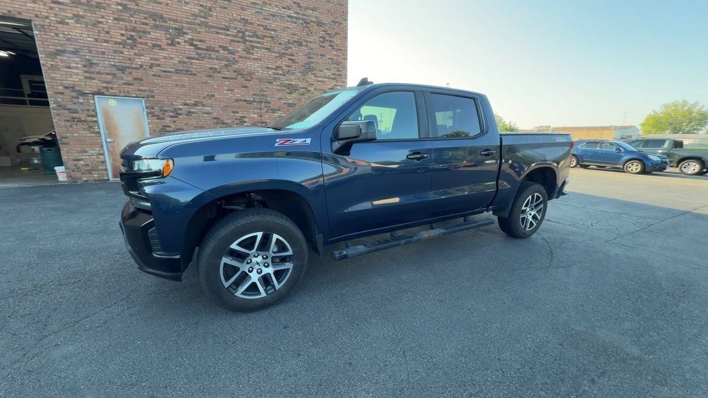 Used 2019 NORTHSKY BLUE METALLIC Chevrolet LT Trail Boss image 4