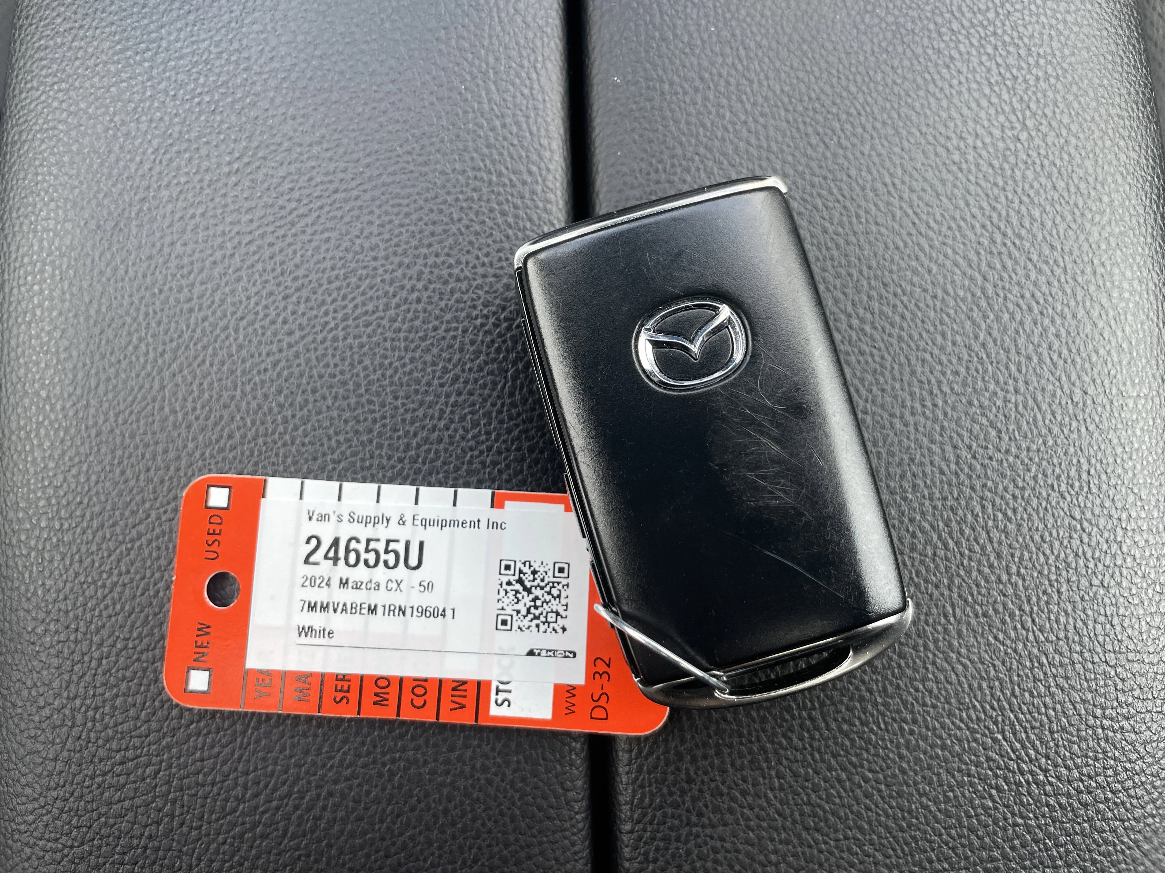 Used 2024 Wind Chill Pearl Mazda 2.5 S Premium Plus Package image 19