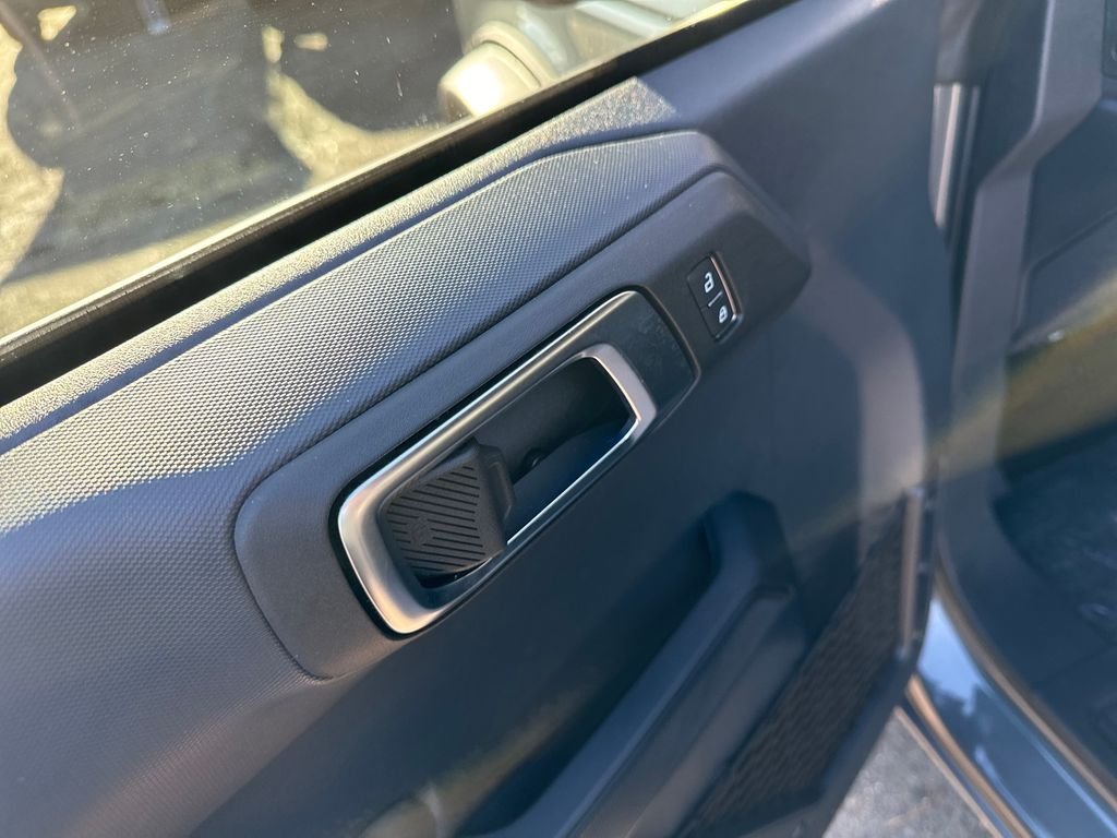 2025 Ford Bronco 4-Door Base - Photo 14
