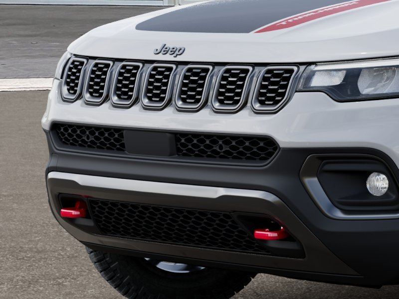 New 2026 Bright White Clear-Coat Exterior Paint Jeep Trailhawk image 43