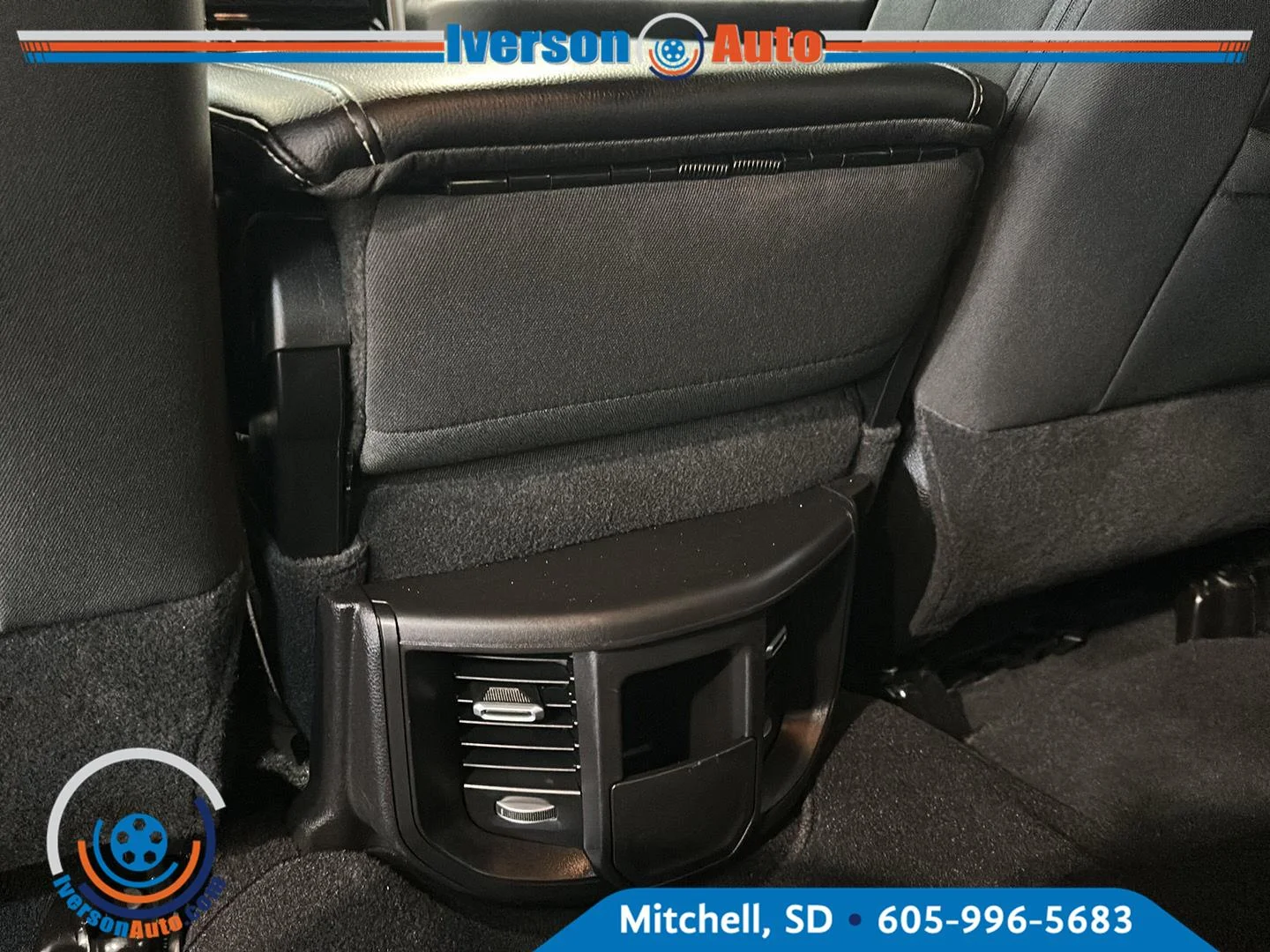 Used 2026 White Ram Big Horn image 28