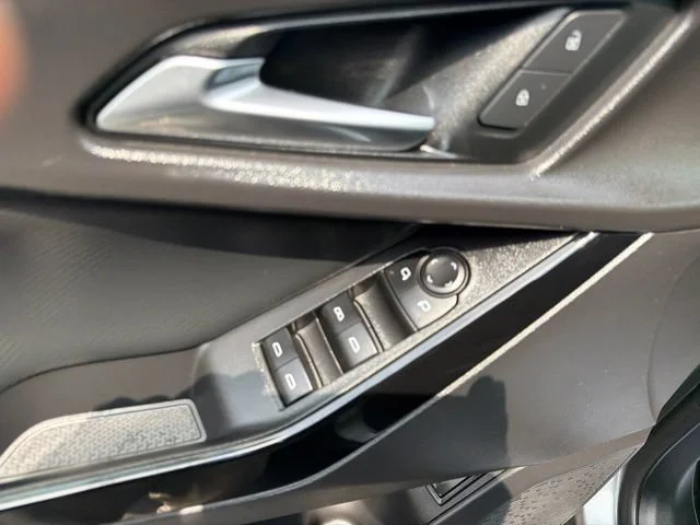 Used 2025 Sterling Gray Metallic Chevrolet LT image 25